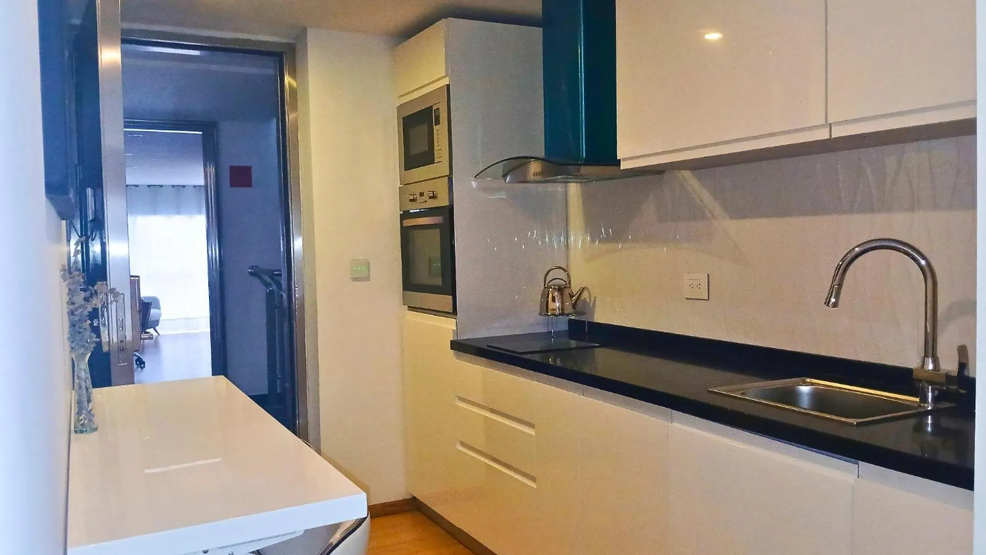 Rentup - Espacioso Studio Con Cocina En La Mejor Ubicacion De Usaquen Bogota 0*,  Colombia