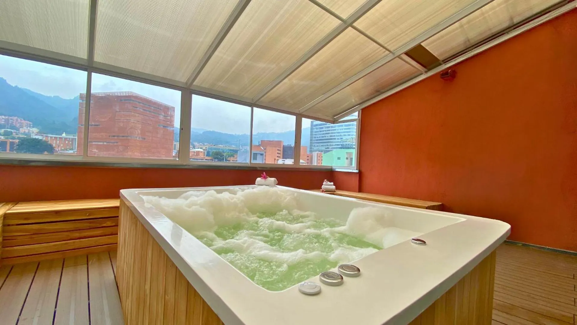 Rentup - Espacioso Studio Con Cocina En La Mejor Ubicacion De Usaquen Bogota Apartment